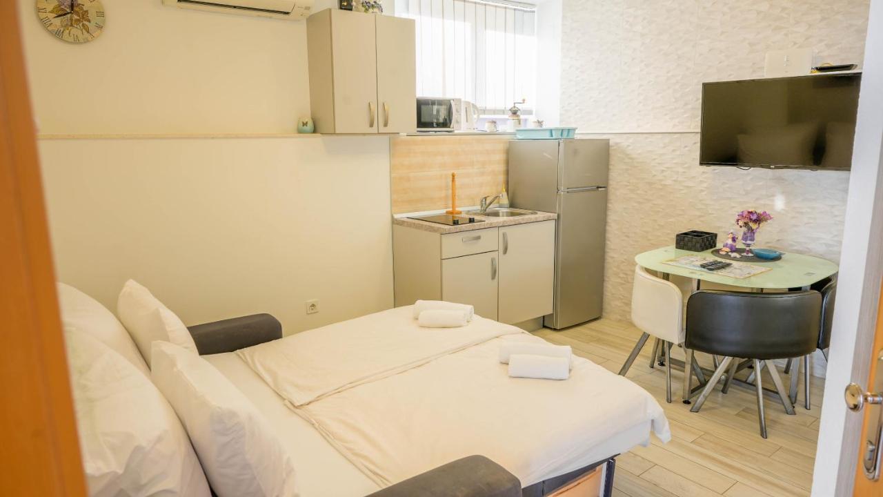 Bliss With Free Parking Appartement